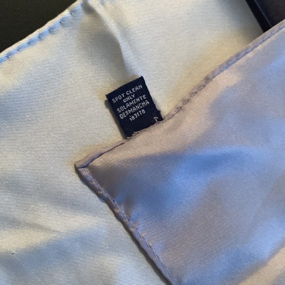 Pocket square - Picture 6 of 6